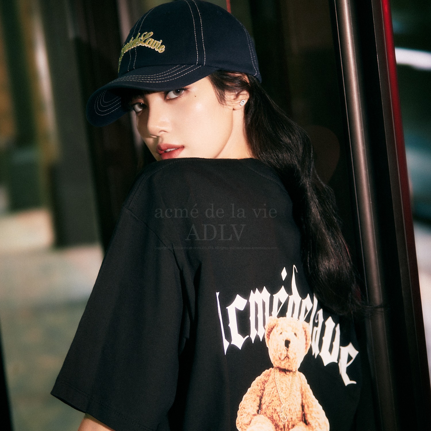 ADLV-[아크메드라비] GOLD CHAIN BEAR DOLL SHORT SLEEVE T-SHIRT BLACK