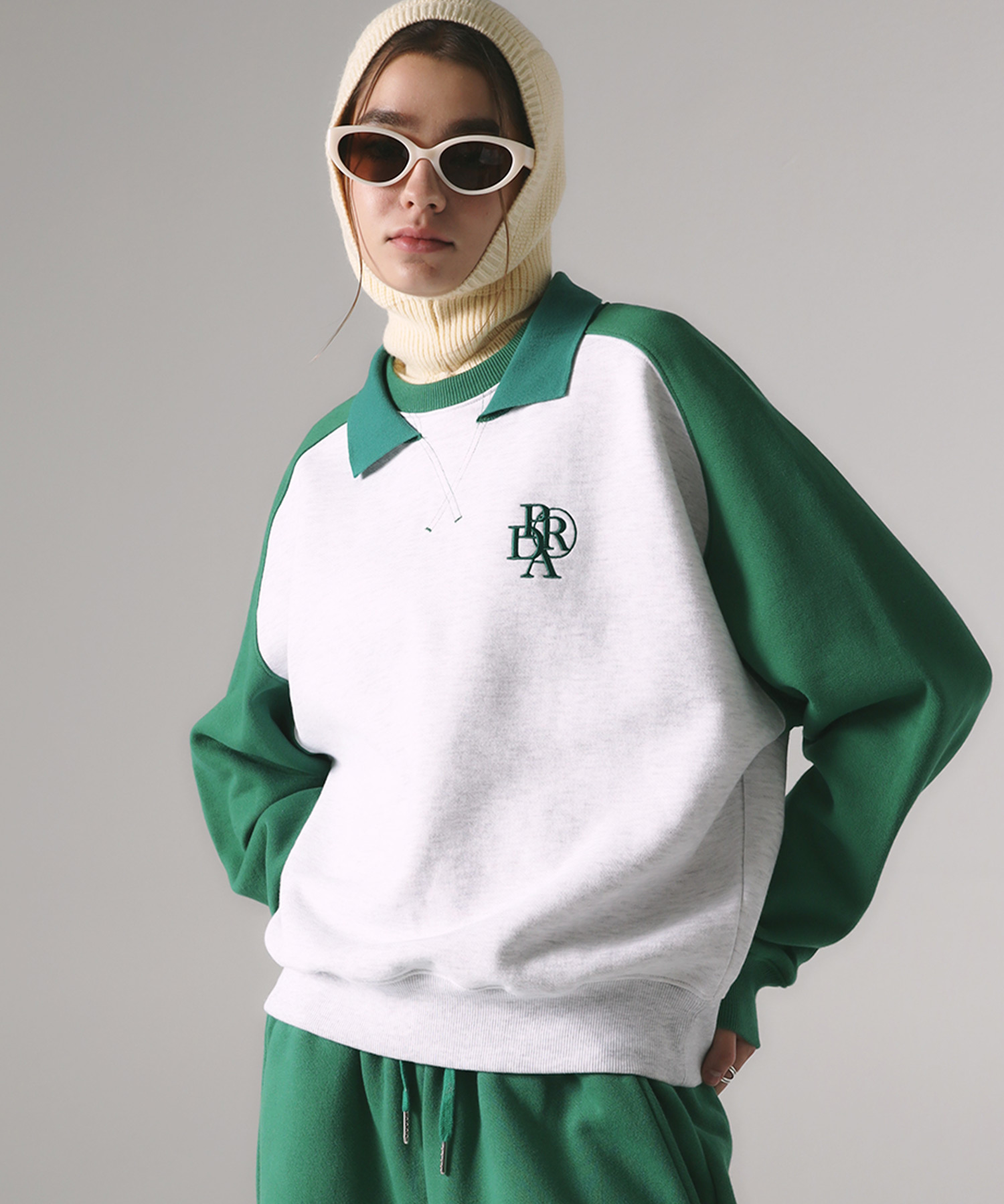 韓國PRENDA - POINT COLLARED RAGLAN SWEATSHIRT GREEN