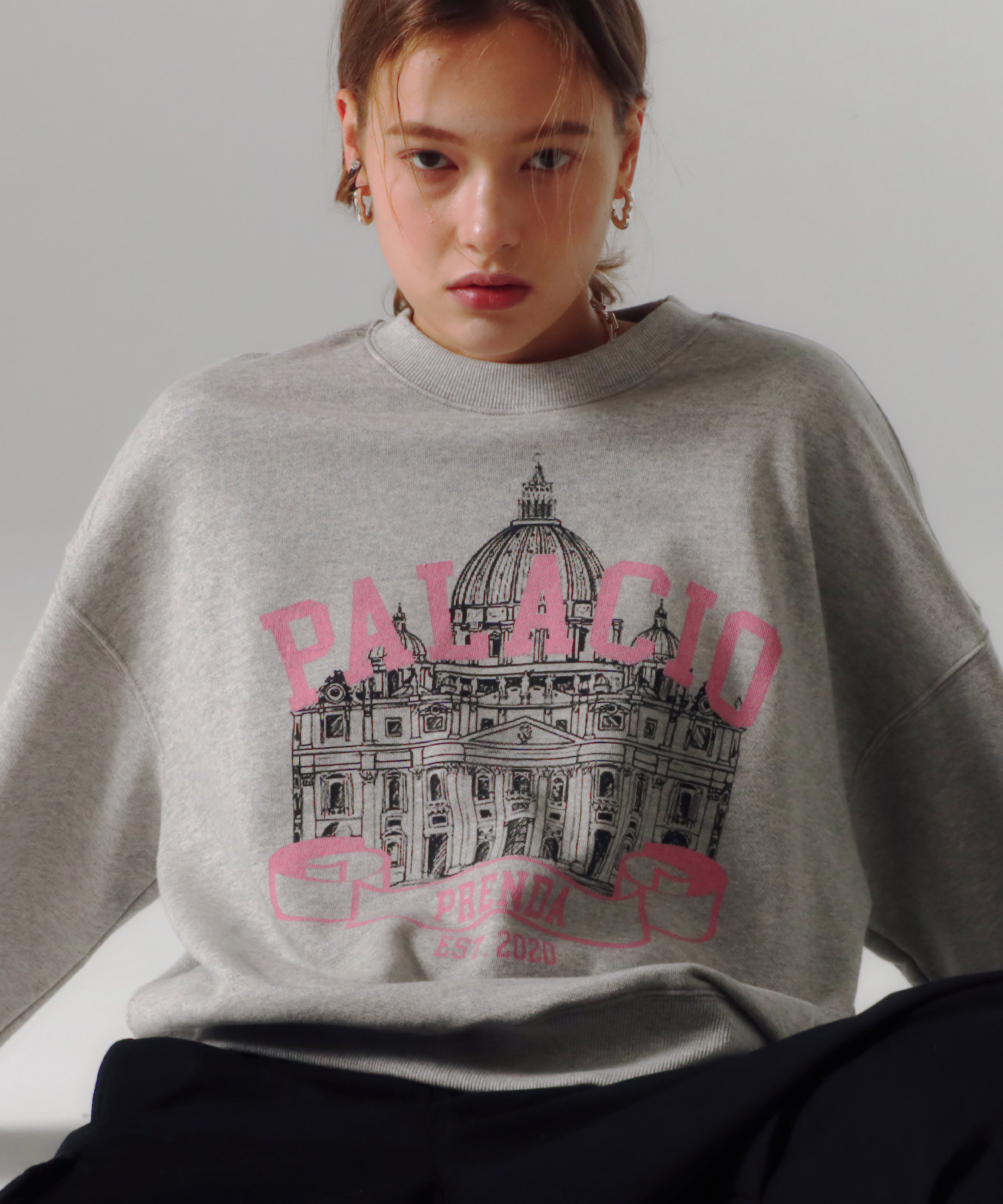 韓國PRENDA - PALACIO CREWNECK SWEATSHIRT GRAY
