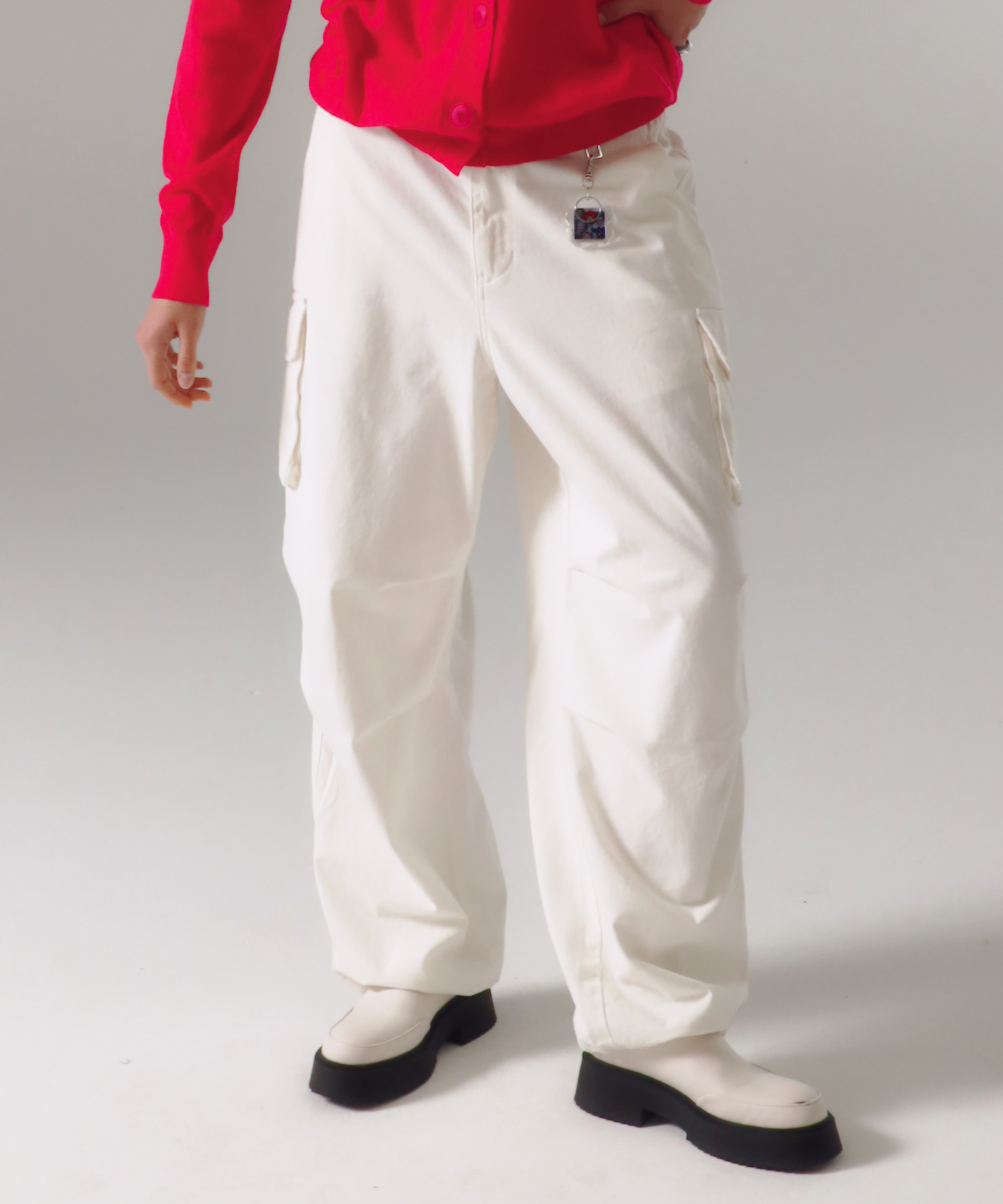 韓國PRENDA - BIG POCKET CARGO PANTS IVORY
