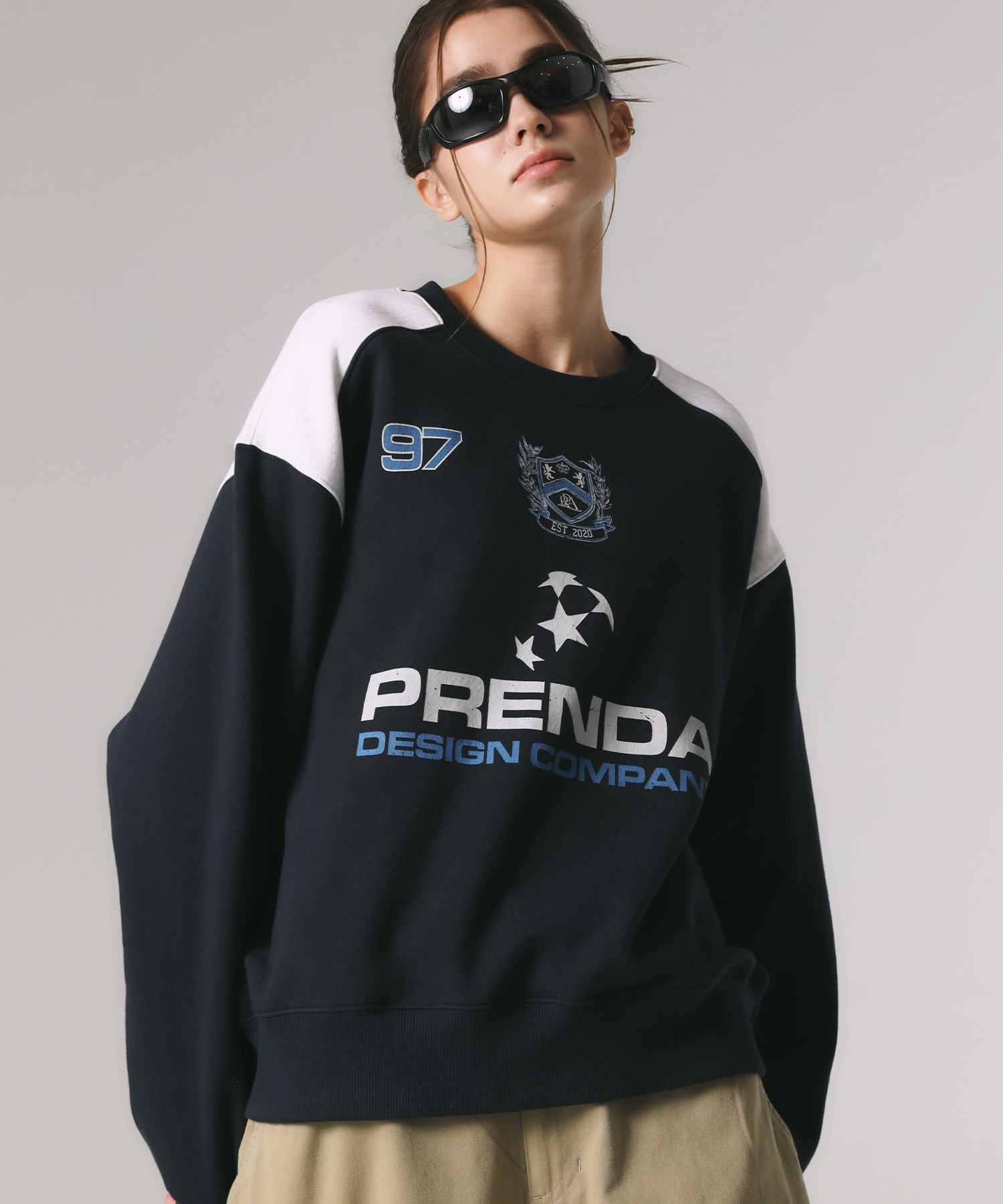 韓國PRENDA - STAR PDC UNIFORM SWEATSHIRT NAVY