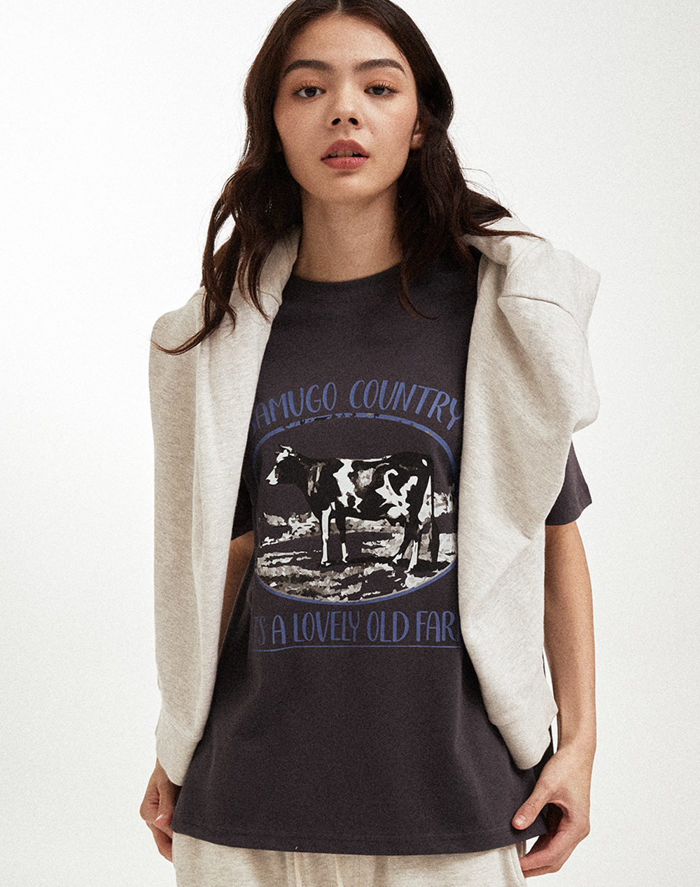 【限定優惠】韓國潮牌 23.65 COW T-SHIRT CHARCOAL [~5/19 까지][優惠至19/5 09:00AM]