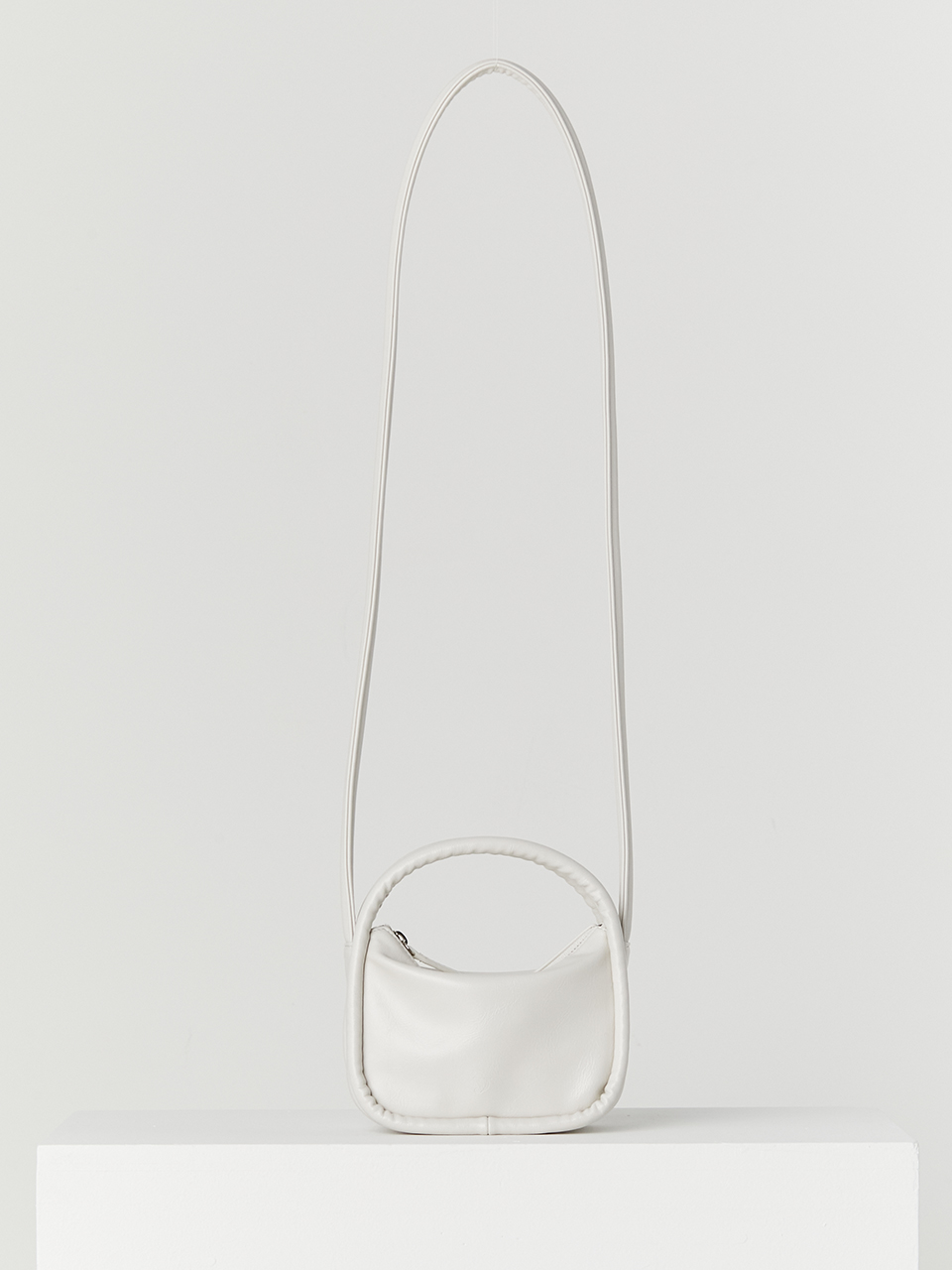 韓國YEOMIM - Micro Oval Bag (Pearl)