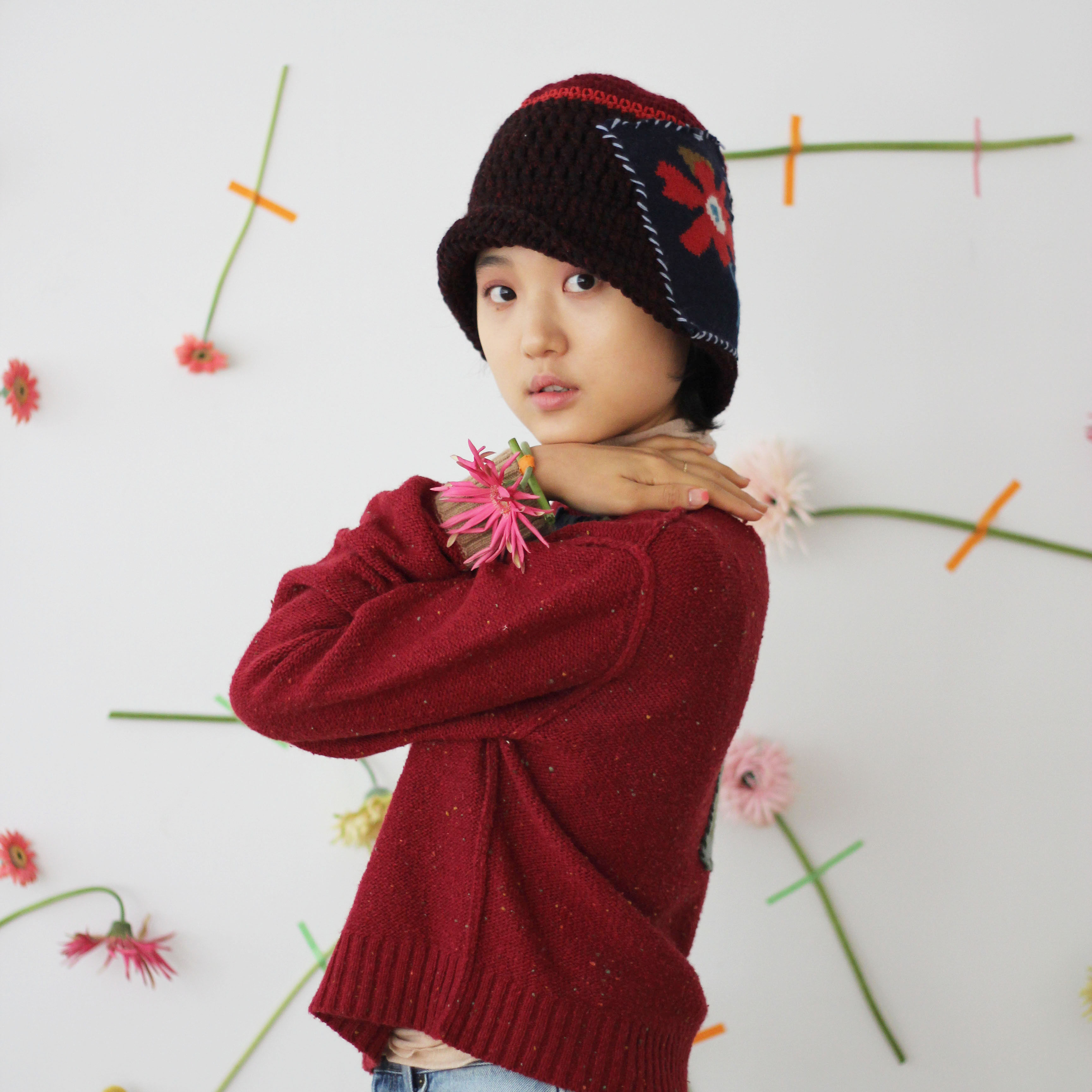 韓國 MISU A BARBE - FLOWERING BUCKET BURGUNDY