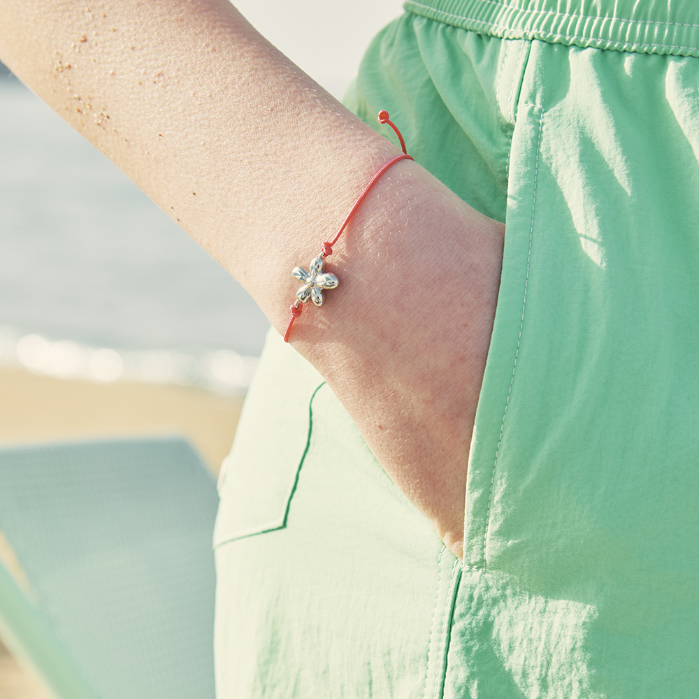 韓國VINTAGE HOLLYWOOD-Oxalis Flower String Bracelet