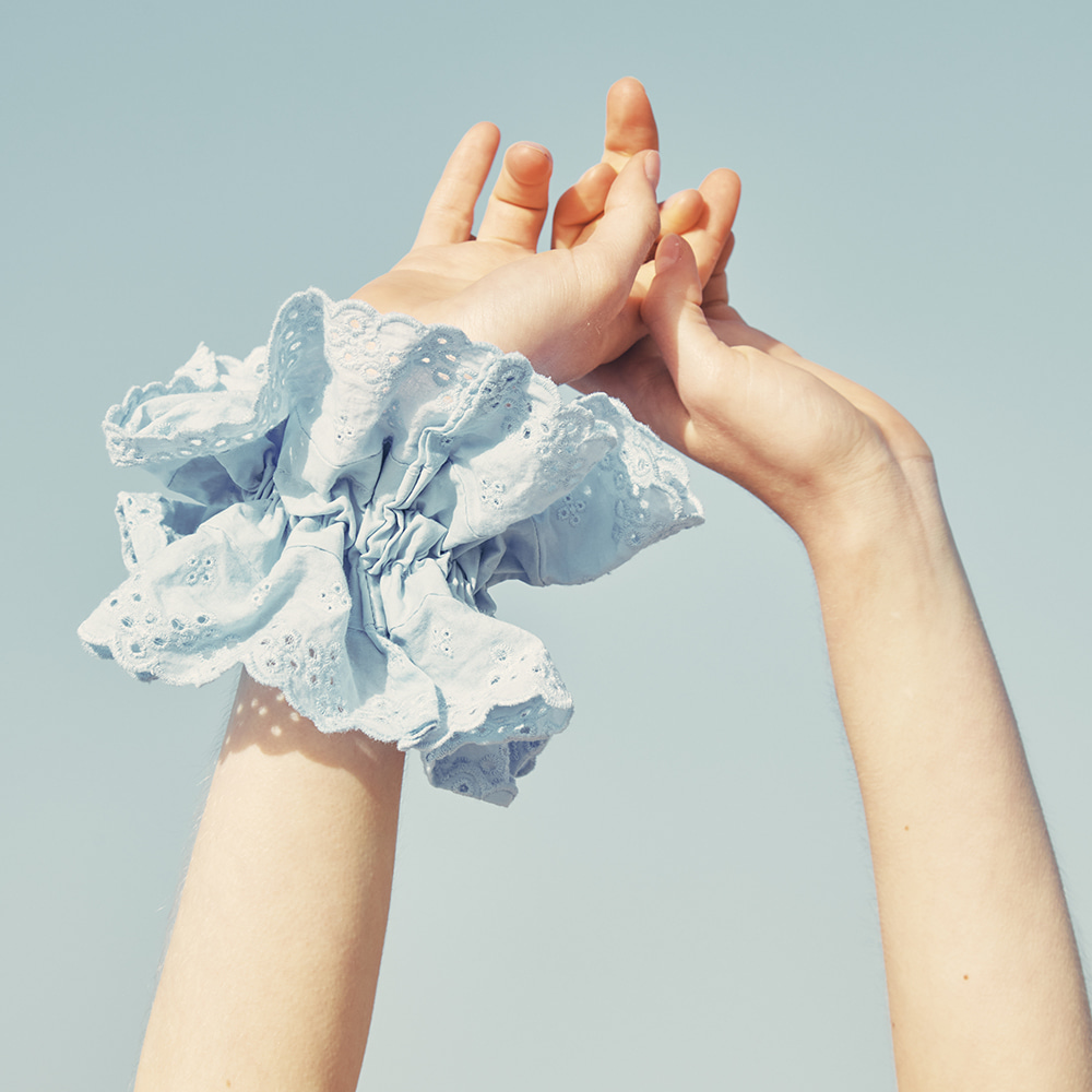 韓國VINTAGE HOLLYWOOD-Eyelet Volume Scrunch