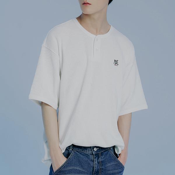 ROMANTIC CROWN-BUTTON UP WAFFLE HENLEY NECK_WHITE