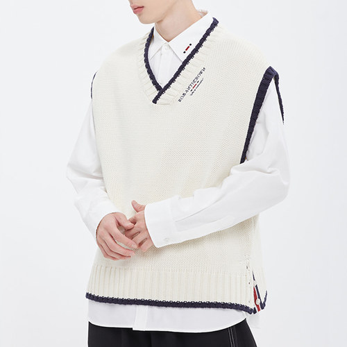 ROMANTIC CROWN-SIDE BUTTON VEST_OATMEAL