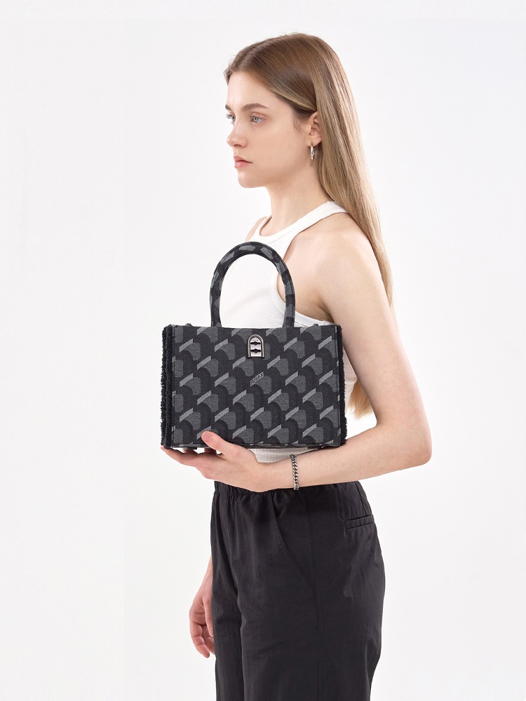 ROSA.K-JEANS MONOGRAM DAY TOTE DENIM BLACK_SM
