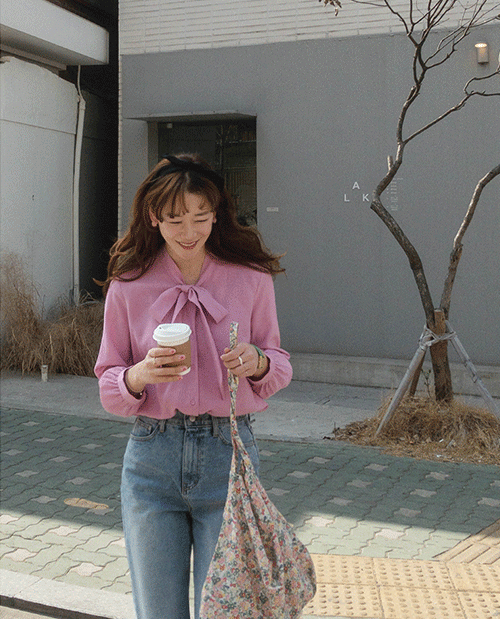 leelin-[글로시 반투명 장미 귀걸이]♡韓國女裝飾品