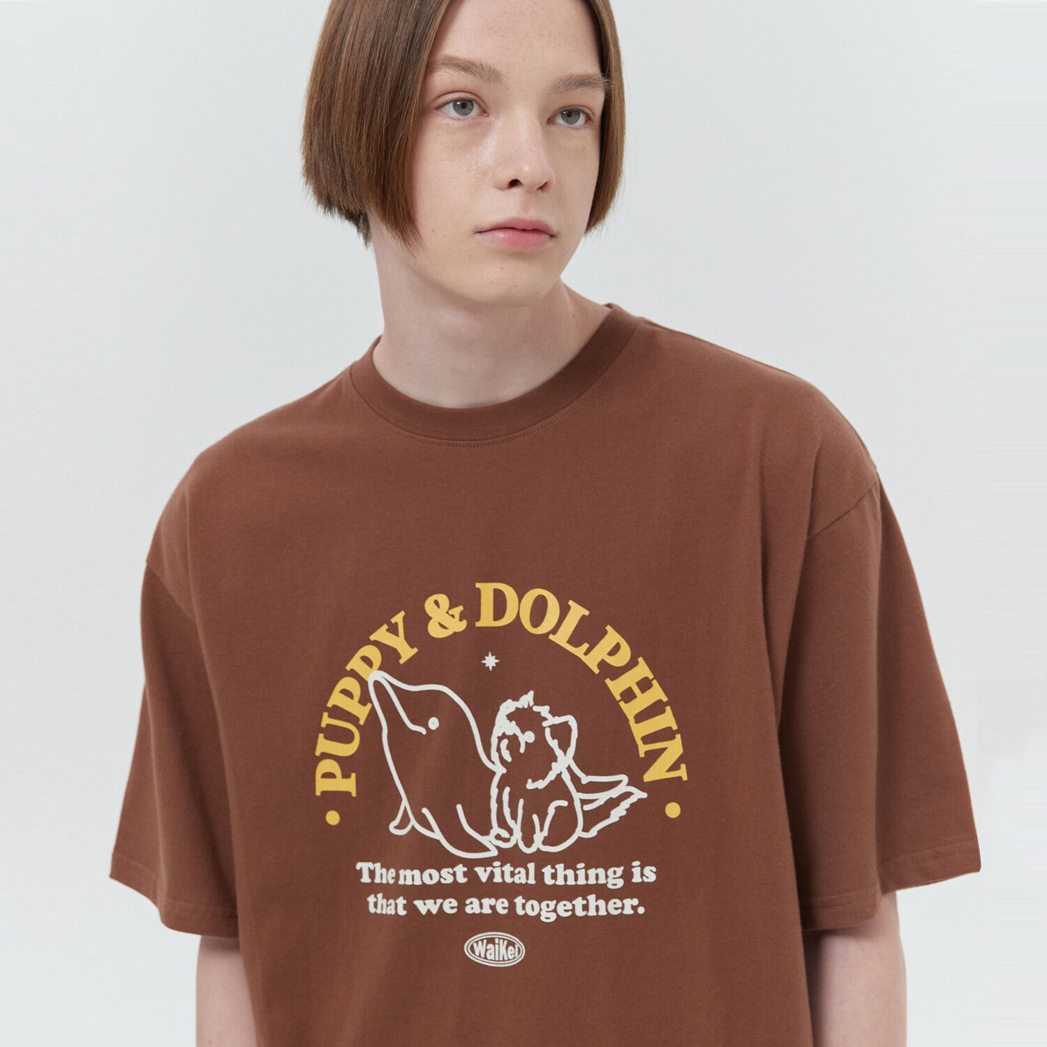 韓國WAIKEI - Puppy Dolphin Together Short Sleeve T-shirt Brown