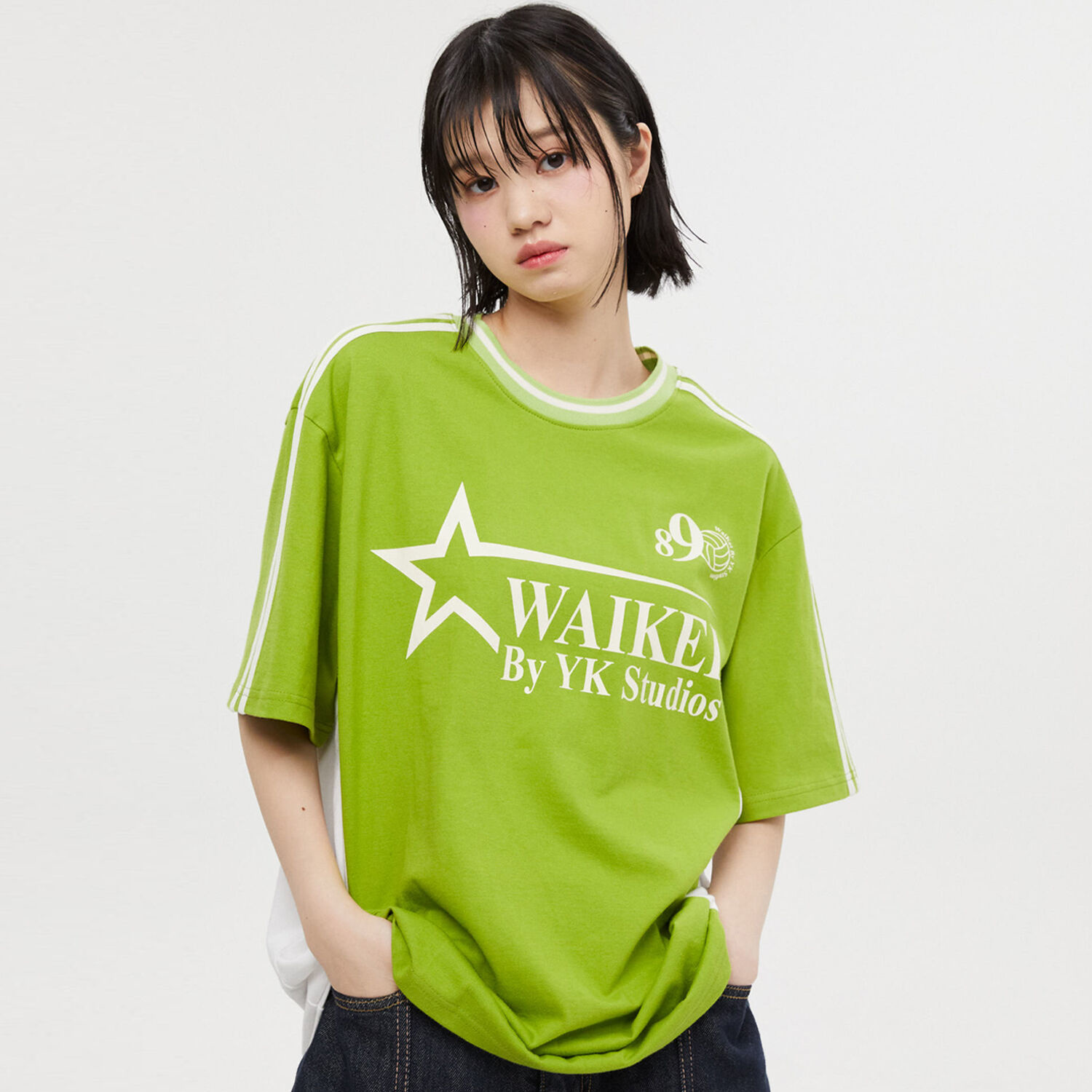 韓國WAIKEI - Star Logo Round Neck Short Sleeve T-shirt Yondu