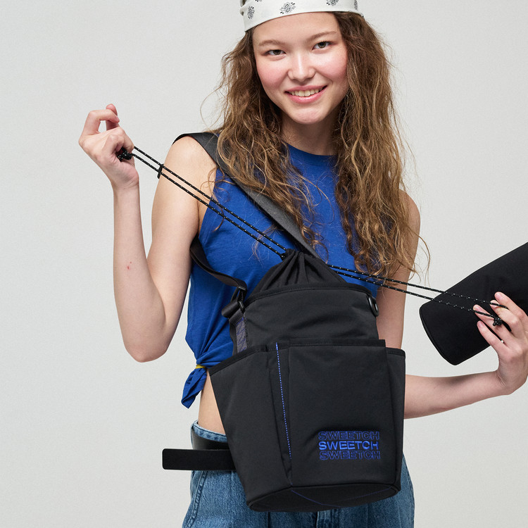 SWEETCH-ROUND TUMBLER BAG 001 M Black