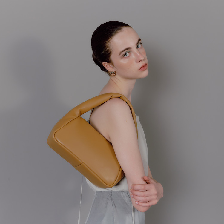 韓國SAMO ONDOH-Mug Bag M Lambskin Caramel