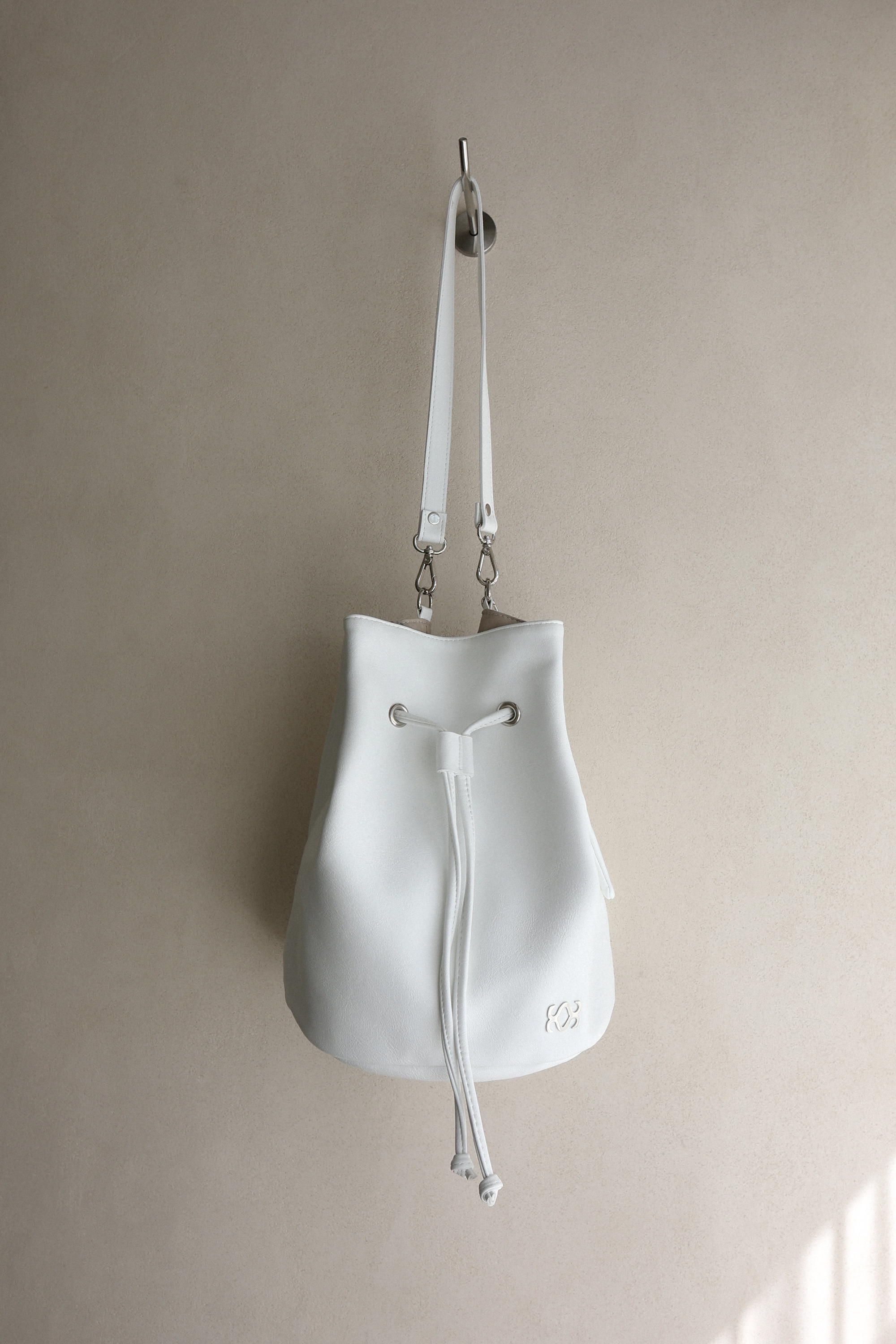 韓國 SIWEOL107 - Roro Bucket Bag (White)