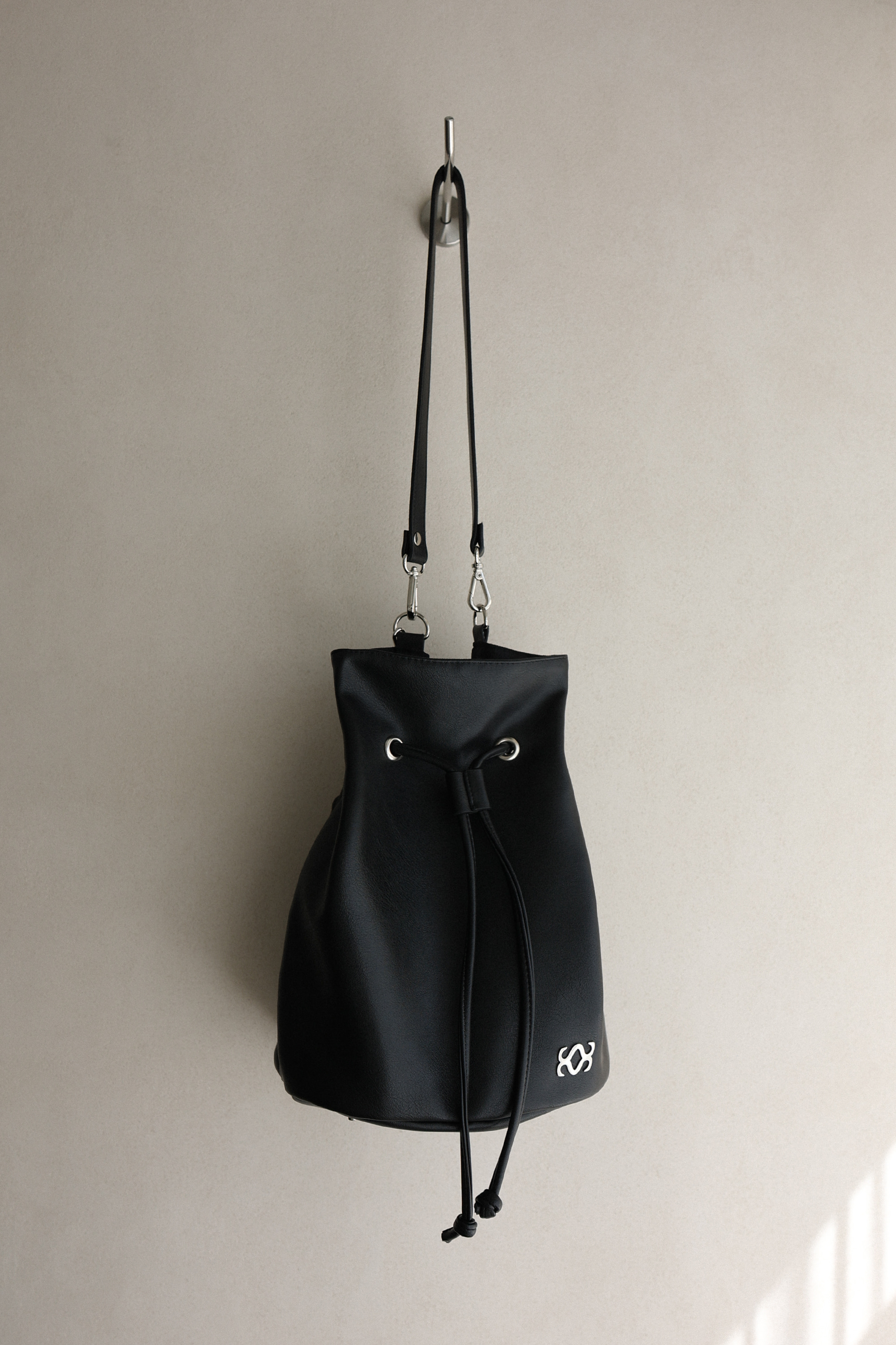 韓國 SIWEOL107 - Roro Bucket Bag (Black)