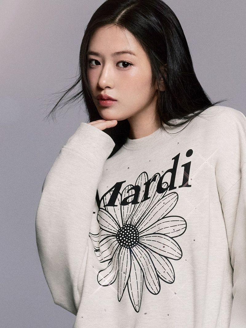 Mardi Mercredi - SWEATSHIRT FLOWERMARDI STONE EMBELLISHED_OATMEAL BLACK