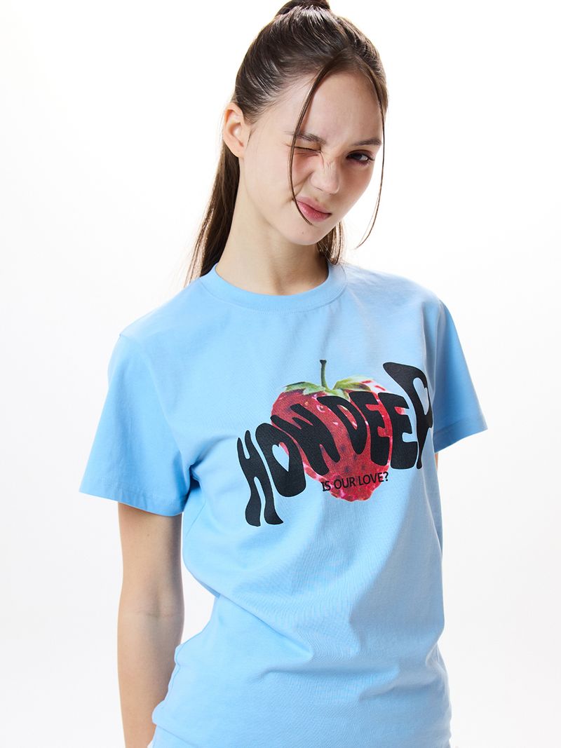 韓國 LUVISTRUE - IM HOW DEEP STRAWBERRY TEE(BLUE)