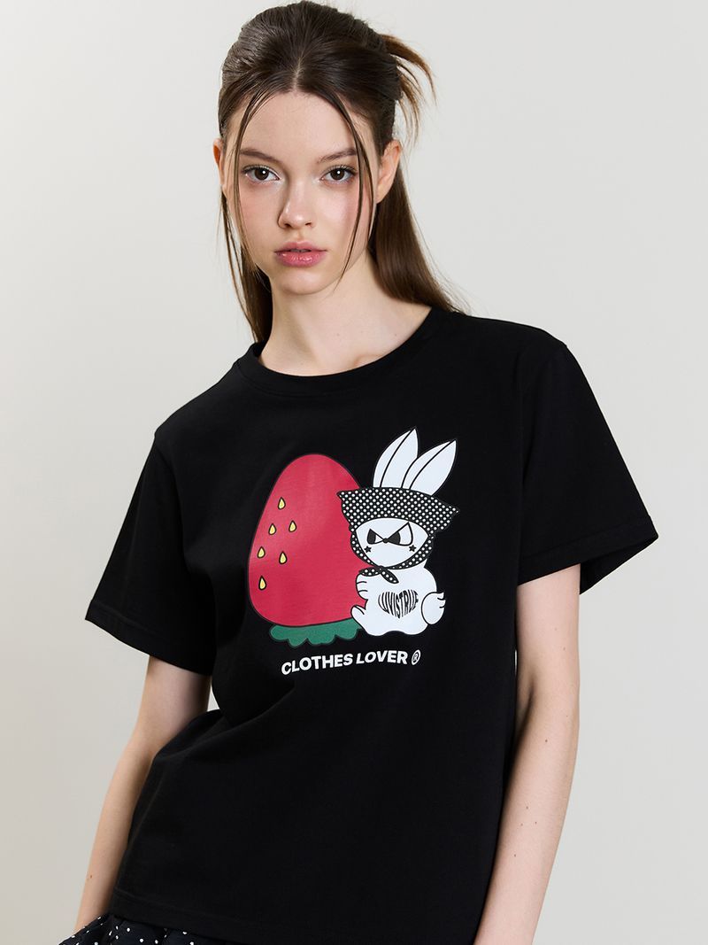 韓國 LUVISTRUE - SM STRAWBERRY RABBIT TEE(BLACK)