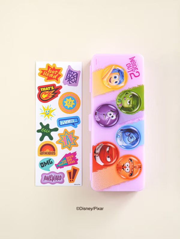 韓國 DAISO - 皮克斯腦筋急轉彎2透明筆袋紫色♡迪士尼 | DISNEY