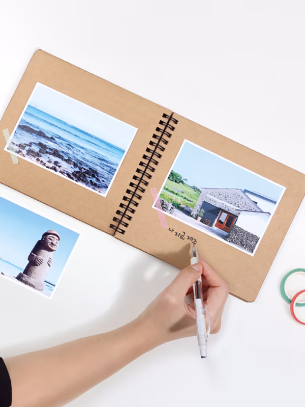 韓國 DAISO - 手工剪貼簿 26張♡迪士尼 | DISNEY