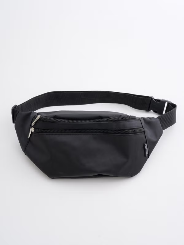 韓國 DAISO - 單色腰包(黑色)♡包包