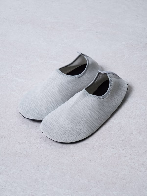 韓國 DAISO - 襪型網眼水鞋♡鞋子