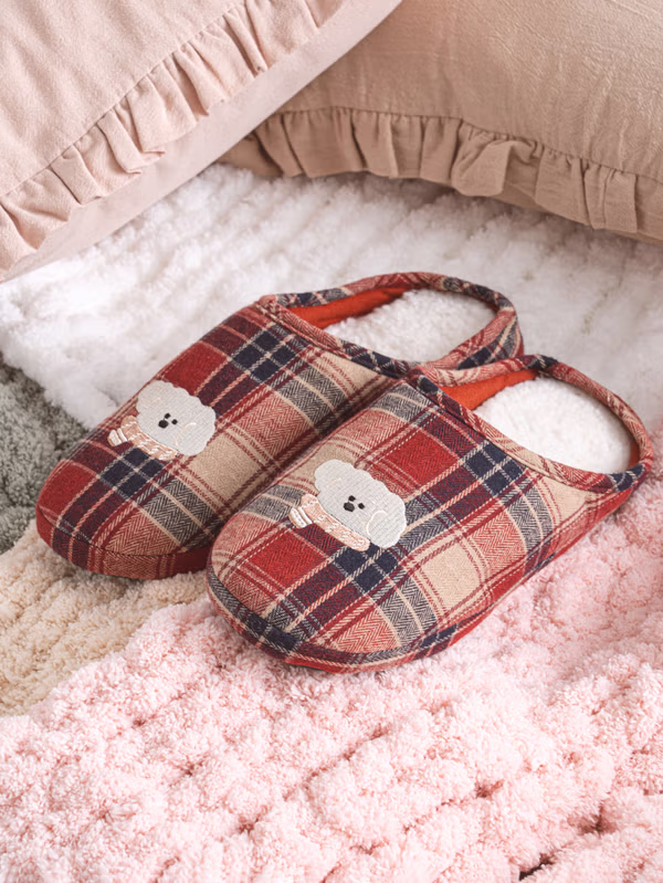 韓國 DAISO - 刺繡室內拖鞋♡鞋子