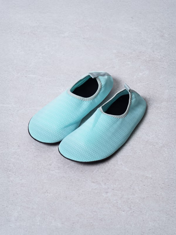 韓國 DAISO - 襪型網眼水鞋♡鞋子