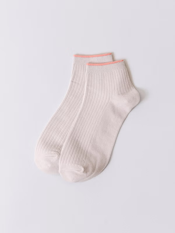 韓國 DAISO - 女性邊框短襪♡襪子