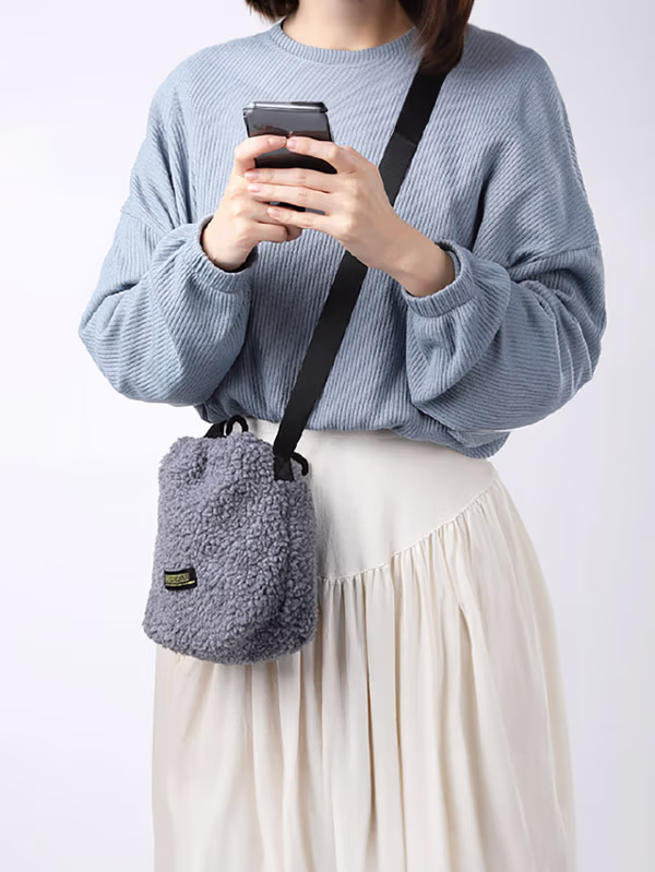 韓國 DAISO - 波咕咕斜背包♡包包