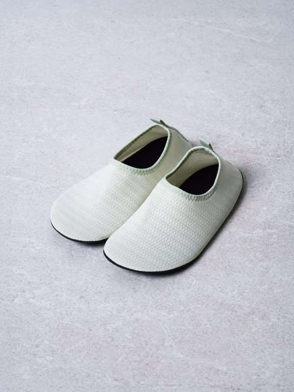 韓國 DAISO - 襪子型網眼水鞋♡鞋子