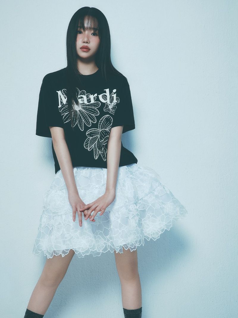 韓國 Mardi Mercredi - [EXCLUSIVE] TSHIRT TRIPLE FLOWER_BLACK IVORY 