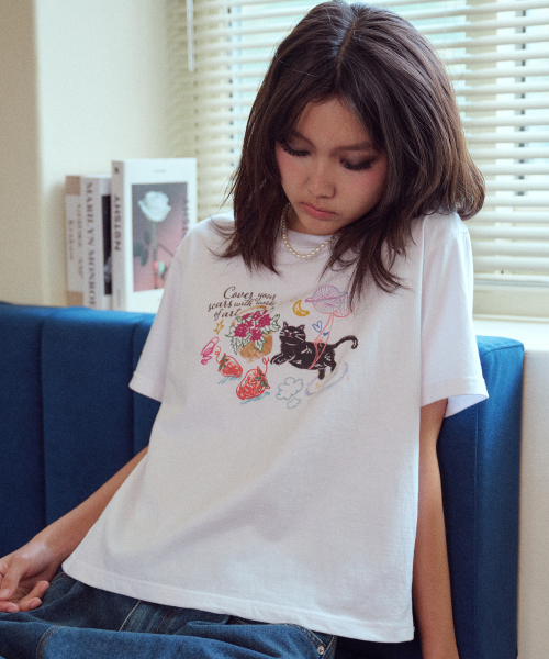 韓國 CPGN STUDIO DTP Doodle Art Crop Short Sleeve T-shirt White