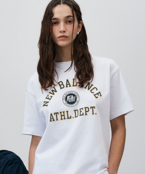 韓國 NEW BALANCE NBNEF21593 / UNI 學院俱樂部短袖 T 卹(白色)