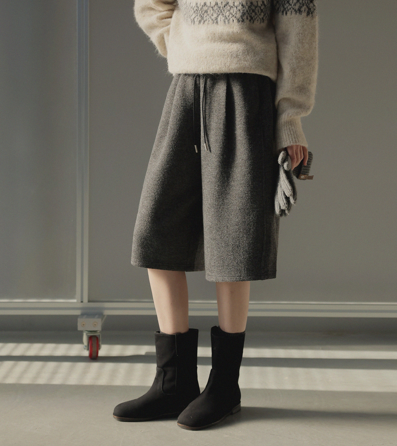 roompacker - 론즈 울 밴딩 하프 쇼츠♡韓國女裝褲