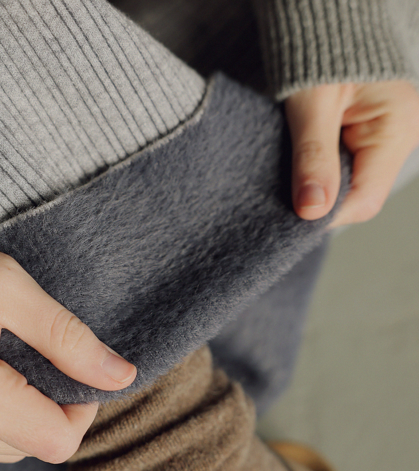 roompacker - 앤트 퍼안감 밴딩 니트 팬츠♡韓國女裝褲