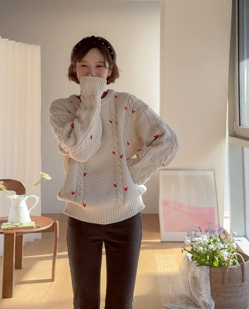 leelin - [[울60%] 러브하트 자수 케이블짜임 러블리 라운드 니트 [size:F(5566반)]]♡韓國女裝上衣