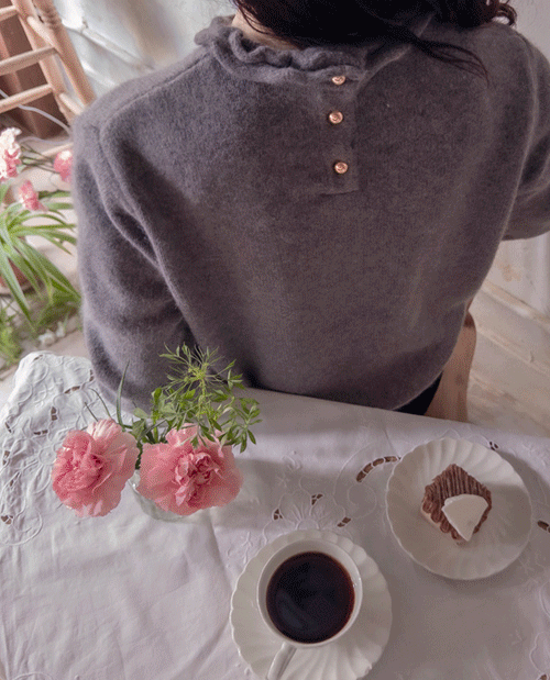 leelin - [프랜디아 러블리 샤링넥 백골드버튼 따숨니트 [size:F(5566)] ]♡韓國女裝上衣