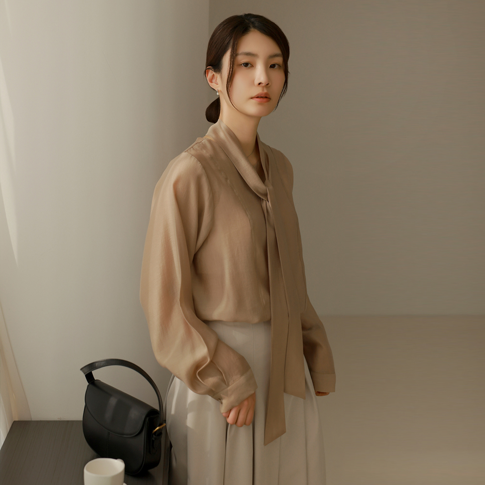 ely-sia-♡韓國女裝上衣