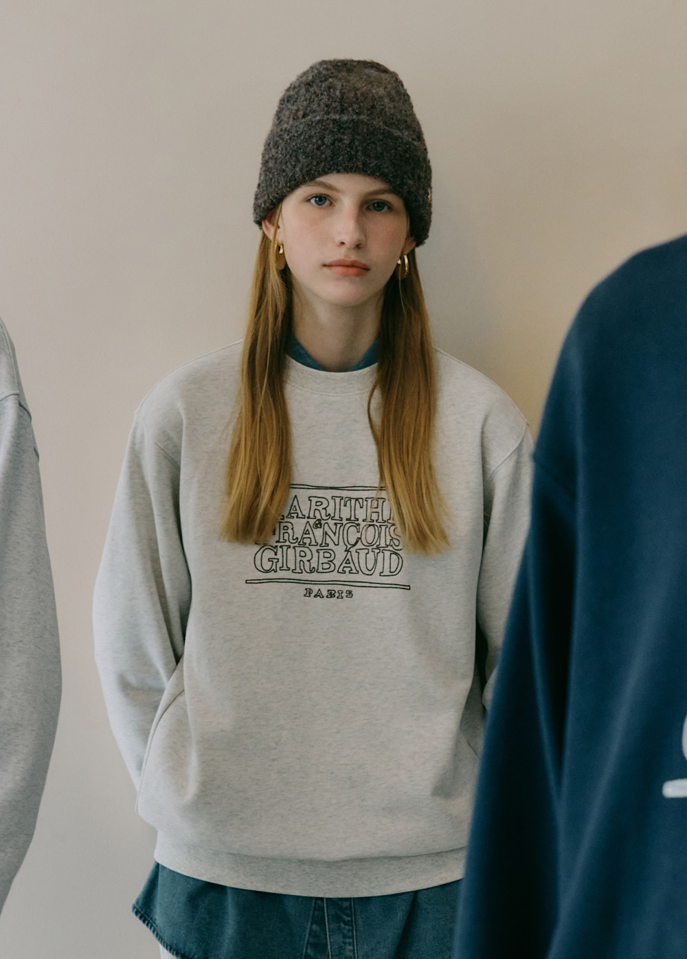 韓國MARITHE FRANCOIS GIRBAUD-DOODLE CLASSIC LOGO SWEATSHIRT 韓國MARITHE FRANCOIS GIRBAUD-DOODLE CLASSIC LOGO SWEATSHIRT